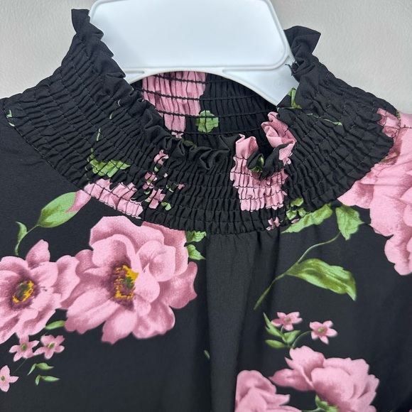 Floral Black and Pink Women's Top - Picture 4 of 5